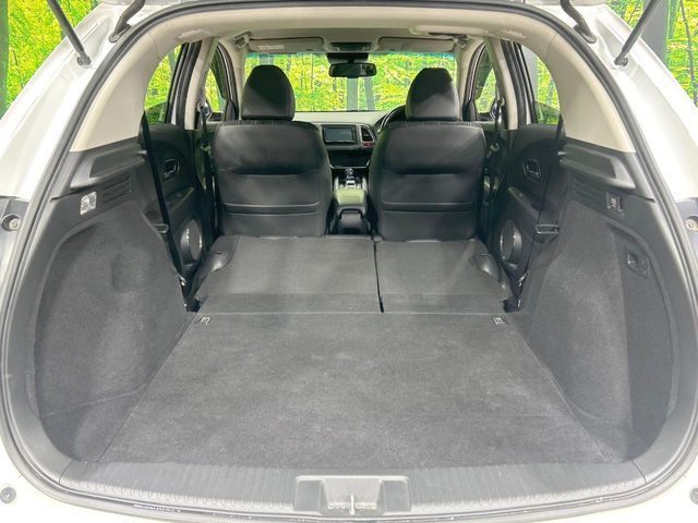 HONDA VEZEL HYBRID 2016 Image 31