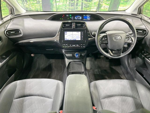 TOYOTA PRIUS 2019 Image 31