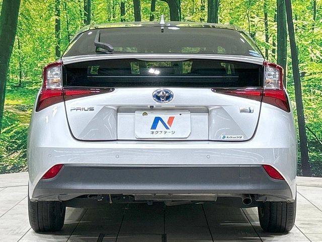 TOYOTA PRIUS 2019 Image 31
