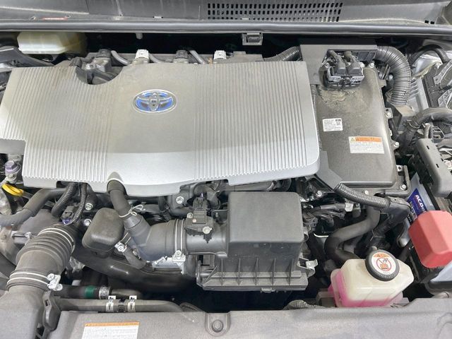 TOYOTA PRIUS 2019 Image 31