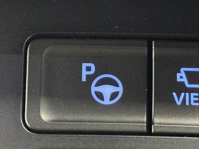 TOYOTA VOXY HYBRID 2022 Image 31