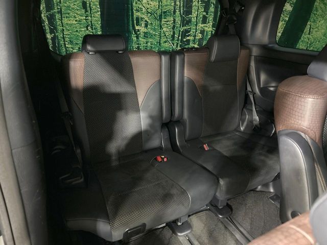 TOYOTA ALPHARD 2017 Image 31