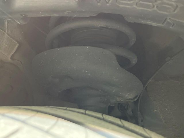 TOYOTA C-HR 2019 Image 31