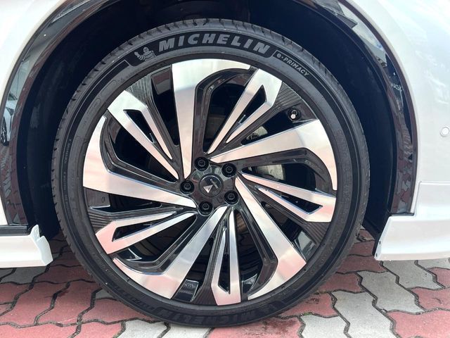 TOYOTA CROWN SPORT 2024 Image 31