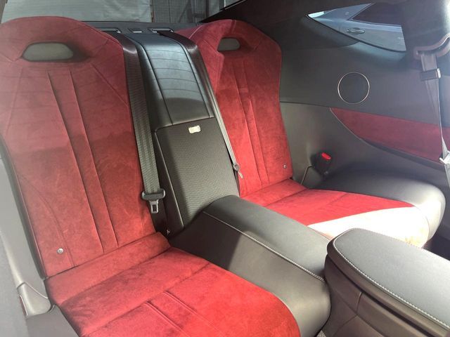 TOYOTA LEXUS LC500H 2017 Image 31