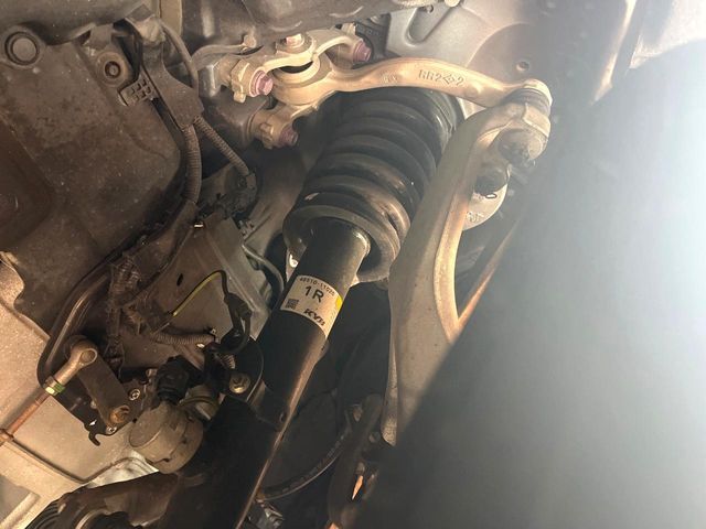 TOYOTA LEXUS LC500H 2017 Image 31