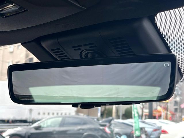 TOYOTA CROWN CROSSOVER 2022 Image 31