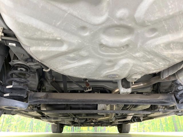 TOYOTA PRIUS ALPHA 2013 Image 31