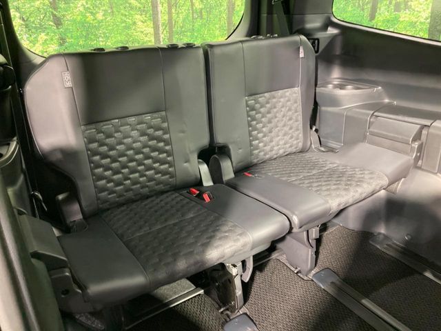 TOYOTA VOXY HYBRID 2023 Image 31