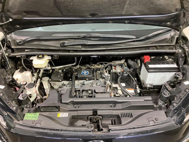 TOYOTA VOXY HYBRID 2023 Image 31