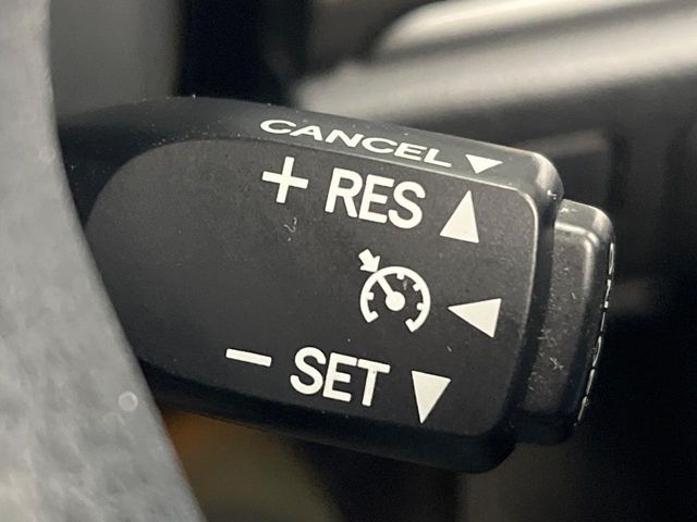 TOYOTA CROWN SEDAN HYBRID 2013 Image 31