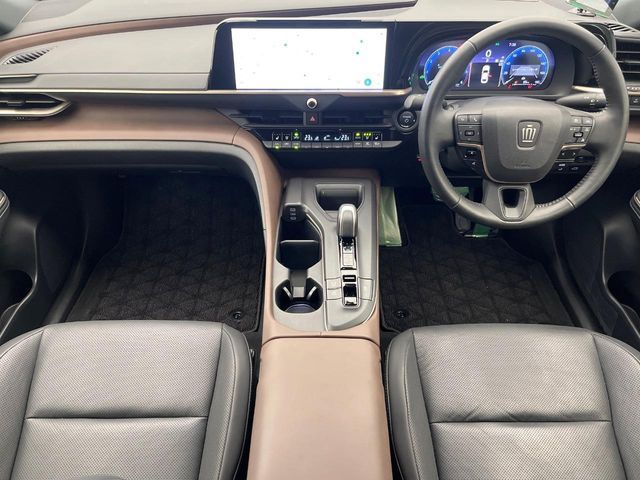 TOYOTA CROWN CROSSOVER 2023 Image 31