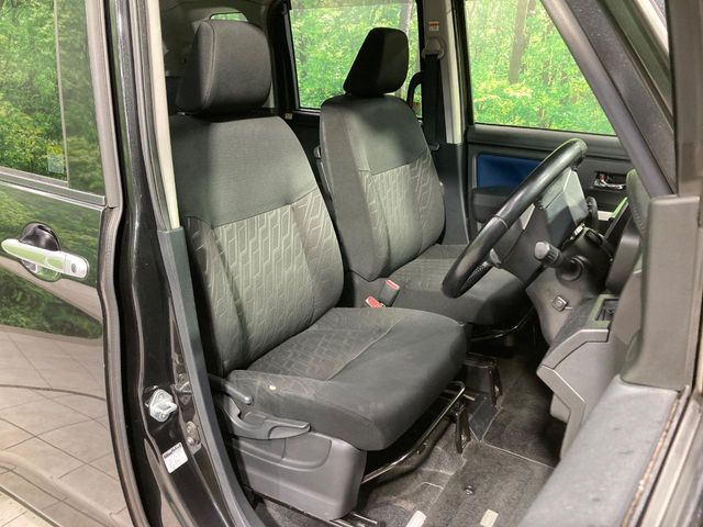 TOYOTA TANK 2018 Image 31