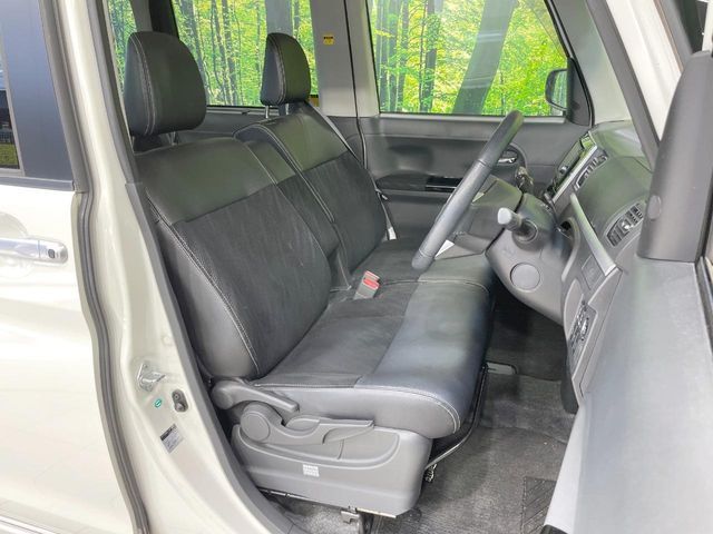 DAIHATSU TANTO CUSTOM 2015 Image 31