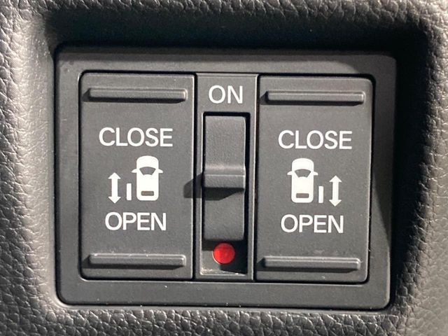 HONDA N BOX CUSTOM 2019 Image 31