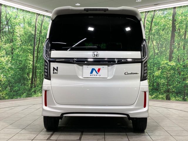 HONDA N BOX CUSTOM 2019 Image 31