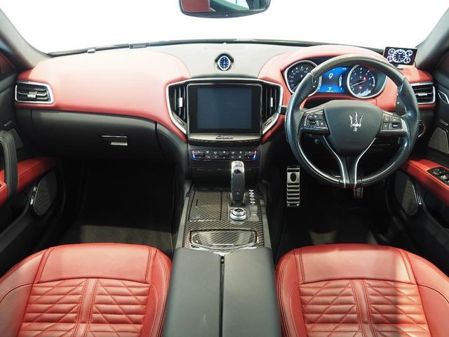 MASERATI GHIBLI SEDA 2021 Image 31