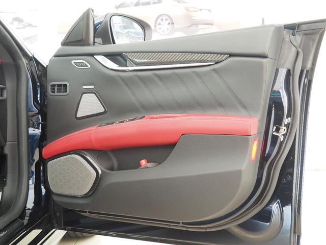 MASERATI GHIBLI SEDA 2021 Image 31