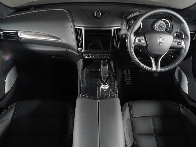 MASERATI LEVANTE 2022 Image 31