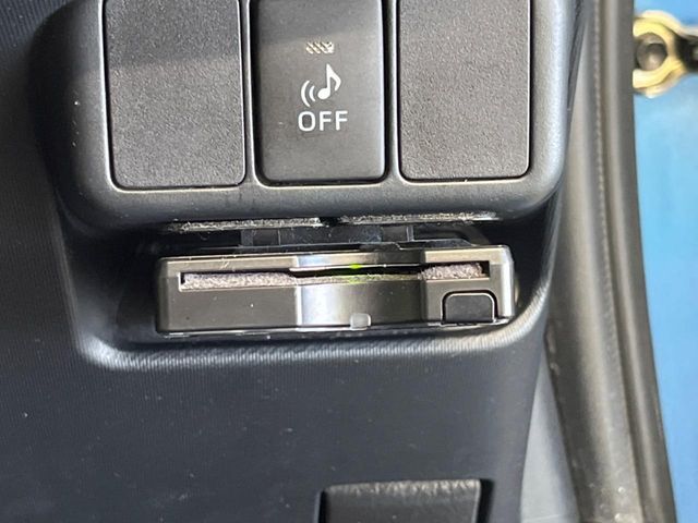 TOYOTA AQUA 2012 Image 31