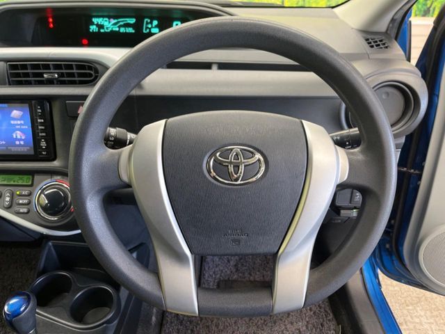 TOYOTA AQUA 2012 Image 31