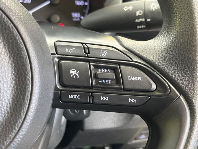 TOYOTA YARIS HYBRID 2023 Image 31