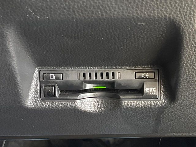 TOYOTA YARIS HYBRID 2023 Image 31