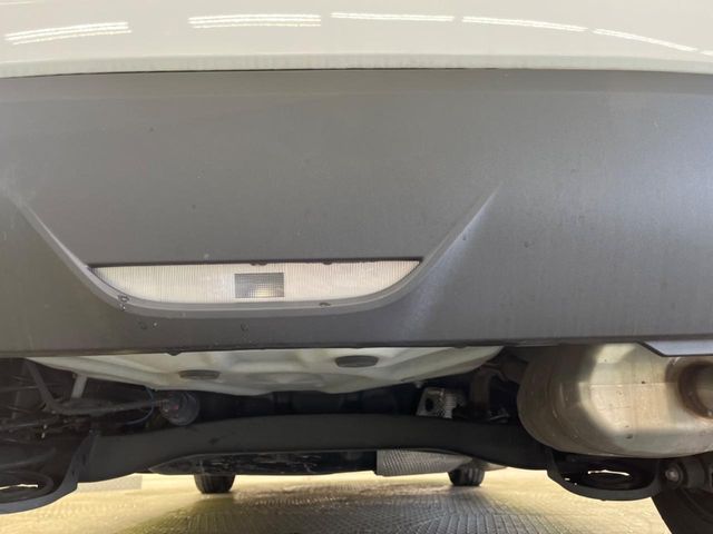 TOYOTA YARIS HYBRID 2023 Image 31