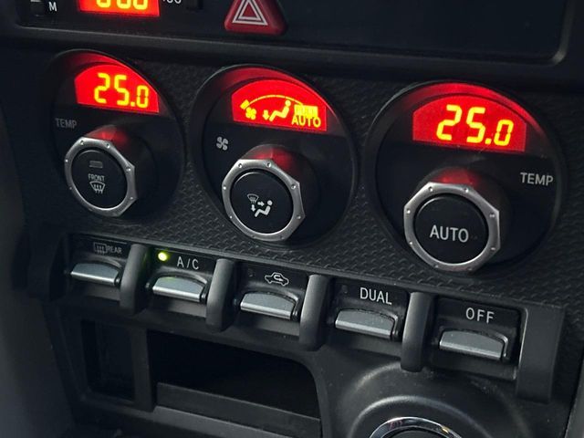 SUBARU BRZ 2012 Image 31