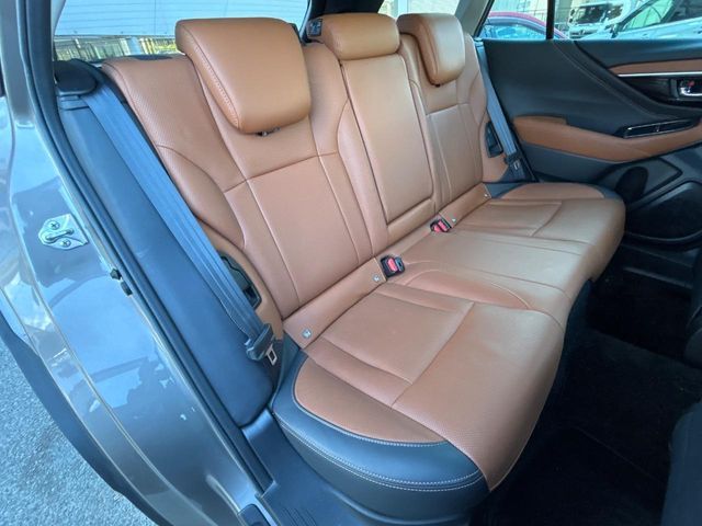 SUBARU LEGACY OUTBACK 2022 Image 31