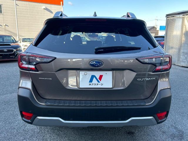 SUBARU LEGACY OUTBACK 2022 Image 31