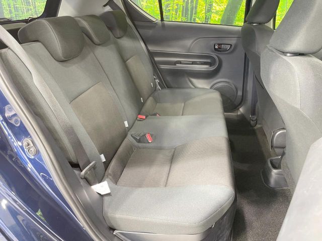 TOYOTA AQUA 2017 Image 31