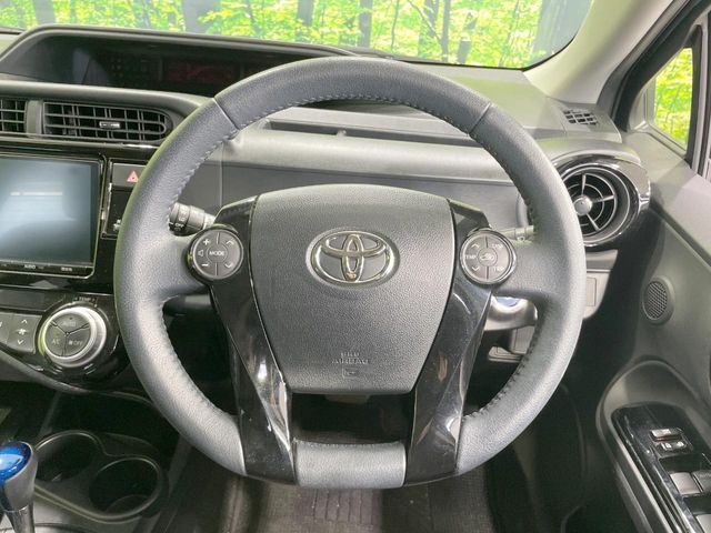 TOYOTA AQUA 2017 Image 31