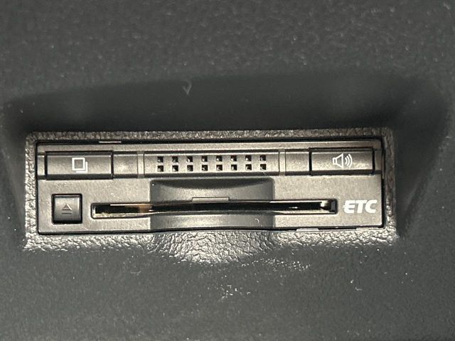 TOYOTA PRIUS 2016 Image 31