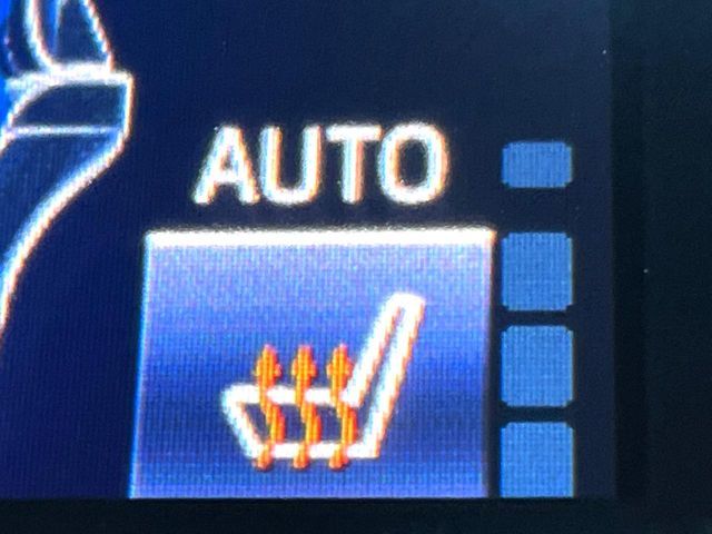 TOYOTA CROWN SEDAN HYBRID 2018 Image 31