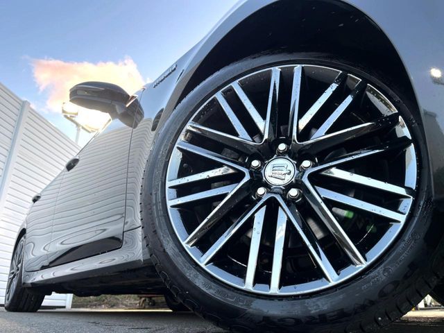 TOYOTA CROWN SEDAN HYBRID 2018 Image 31