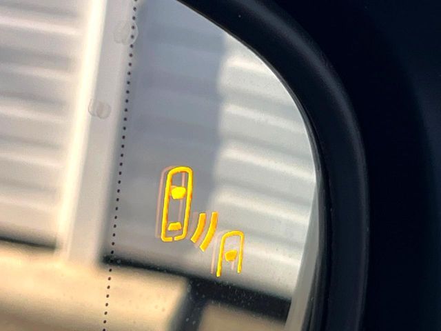 TOYOTA LEXUS IS300 2018 Image 31