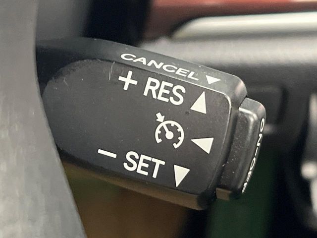 TOYOTA CROWN SEDAN HYBRID 2013 Image 31