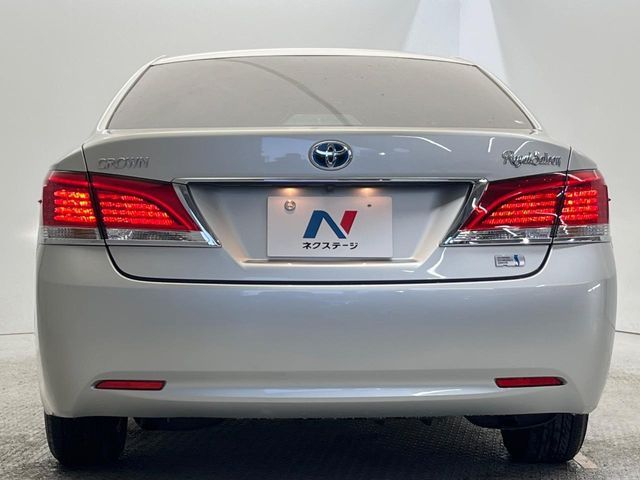 TOYOTA CROWN SEDAN HYBRID 2013 Image 31