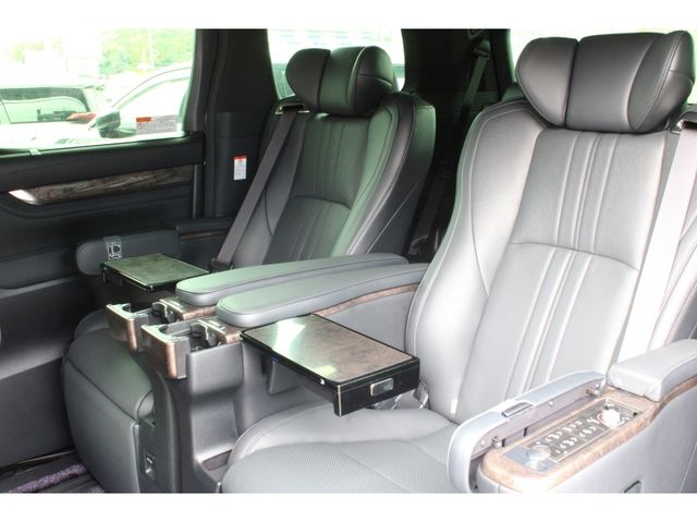 TOYOTA VELLFIRE 2021 Image 31