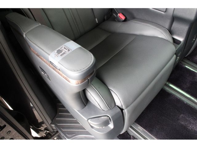 TOYOTA VELLFIRE 2021 Image 31