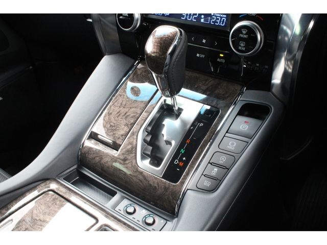 TOYOTA VELLFIRE 2021 Image 31