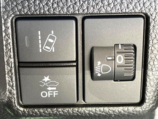 HONDA N BOX CUSTOM 2023 Image 31