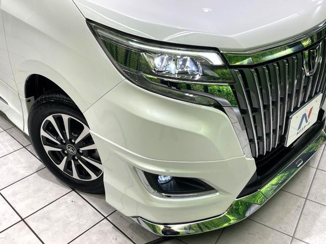 TOYOTA ESQUIRE 2017 Image 31