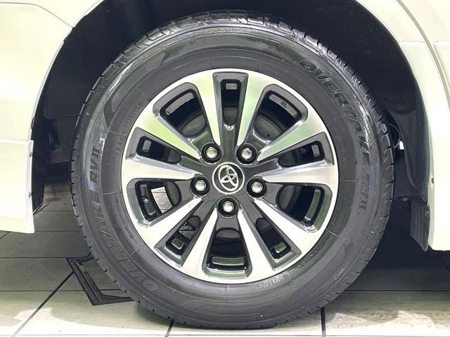 TOYOTA ESQUIRE 2017 Image 31