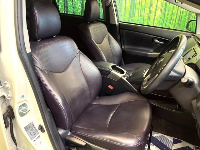 TOYOTA PRIUS 2015 Image 31