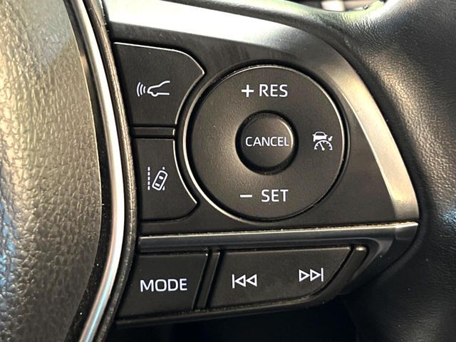 TOYOTA CAMRY HYBRID 2021 Image 31