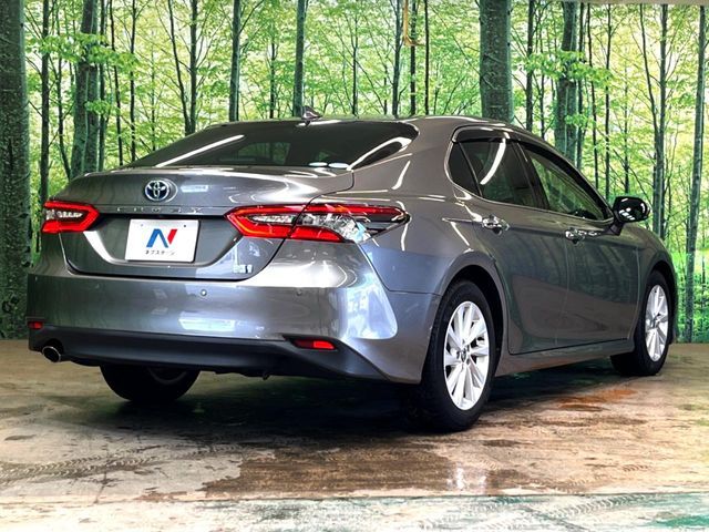 TOYOTA CAMRY HYBRID 2021 Image 31