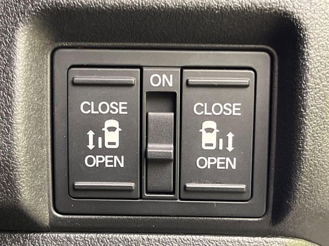 HONDA N BOX CUSTOM 2023 Image 31