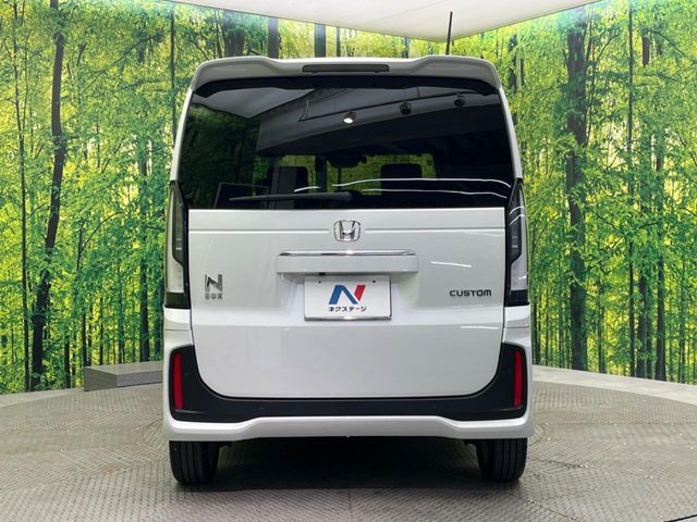 HONDA N BOX CUSTOM 2023 Image 31